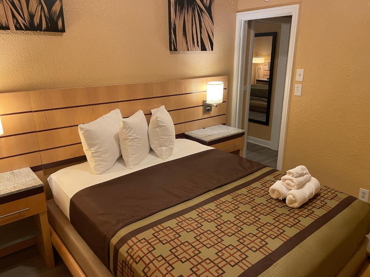 Sunburst Hotel Миртъл Бийч Екстериор снимка