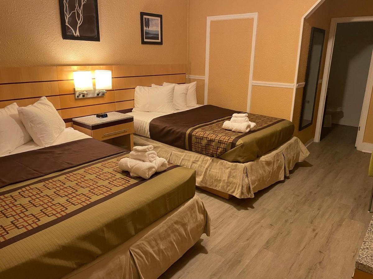 Sunburst Hotel Миртъл Бийч Екстериор снимка