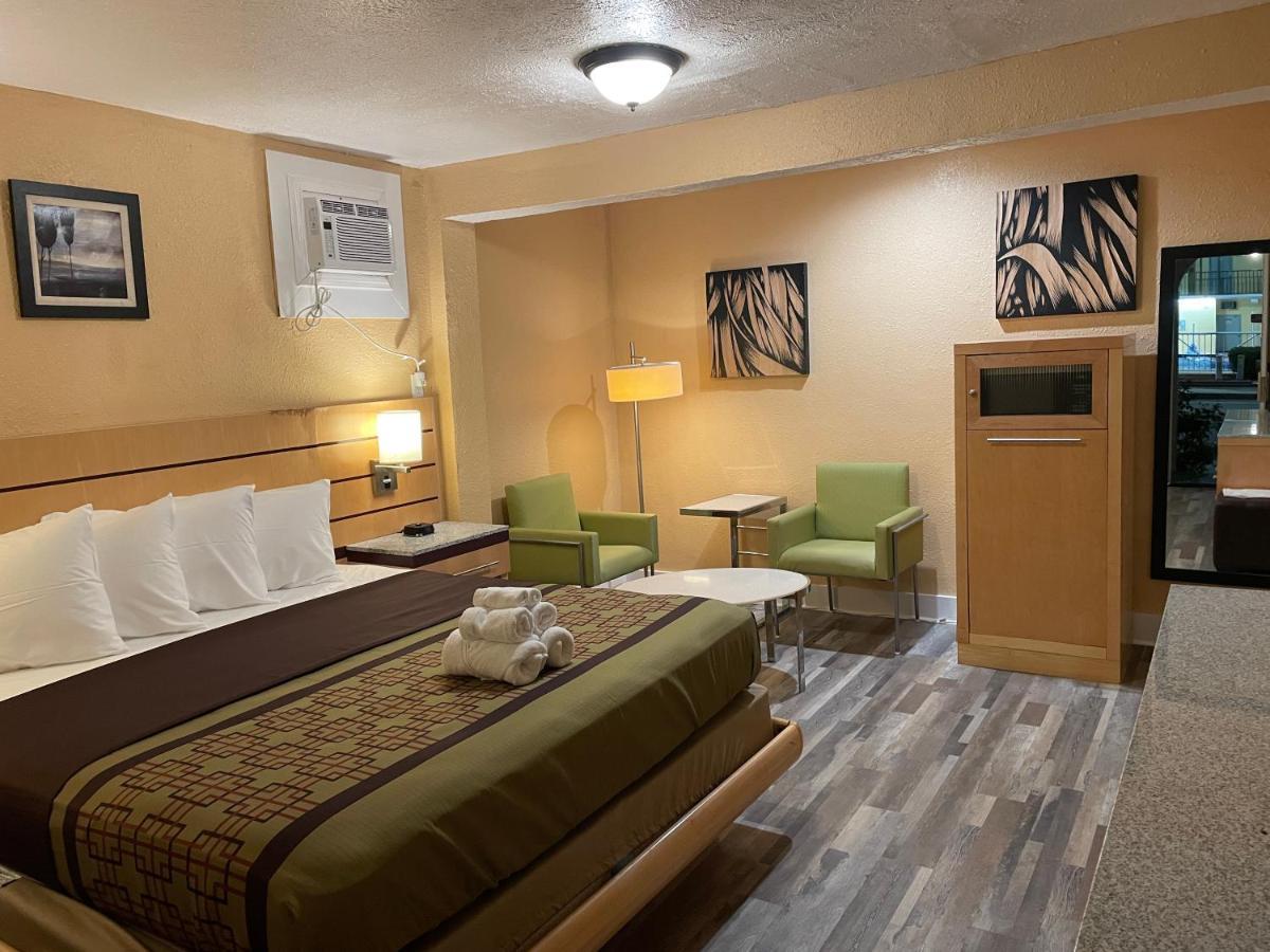 Sunburst Hotel Миртъл Бийч Екстериор снимка
